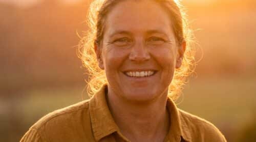 scopri il pilastro essenziale che tutti gli psicologi riconoscono come la chiave della felicità comune a tutte le persone felici.